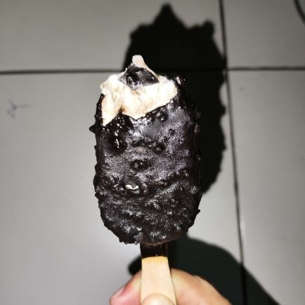 fiareges's profile picture. 