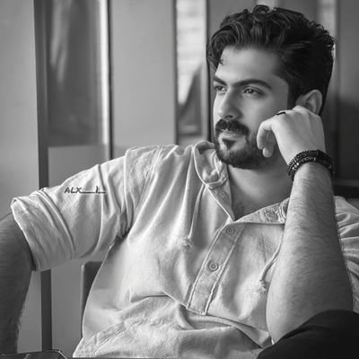 altaeb9595's profile picture. أُعاتبُ من أهوى على قدرِ ودِّهِ
ولا ودَّ عندِي للذي... لا أعاتِبهُ !