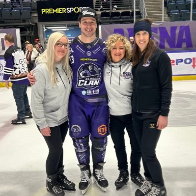 Ice_doctor68's profile picture. SAS Oncologist, mum, Team doc for Glasgow Clan IHC and Team GB Women Ice Hockey🏒🥅 Mad Italian. #medtwitter #icehockey