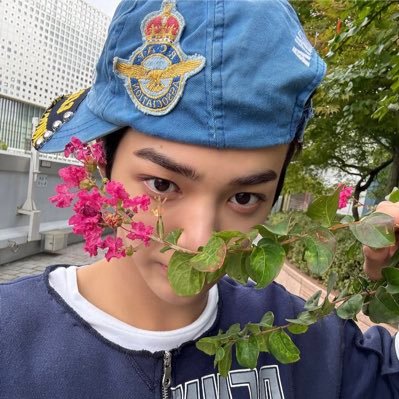 cortisnop's profile picture. bangtism graduate