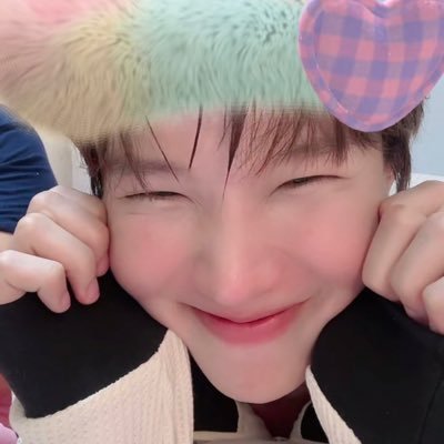 v2_dnd's profile picture. 