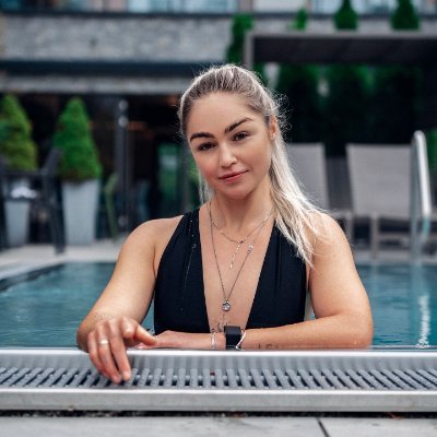 RSeales77508's profile picture. I am a fashion designer, and I want to show everyone my best side!
Hobbies: Yoga, golf, cars, etc. I am a woman who strives to improve constantly.