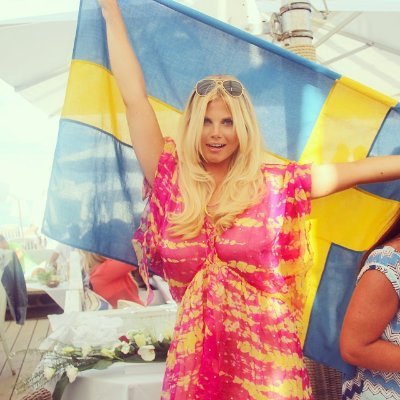 MsBeeuTeeFul's profile picture. From Sweden!
Proud American 🇺🇸!
Let's Make America Great Again!
💯 #MAGA #Patriot #AmericaFirst🇺🇸
Striving for greatness since 1776!
