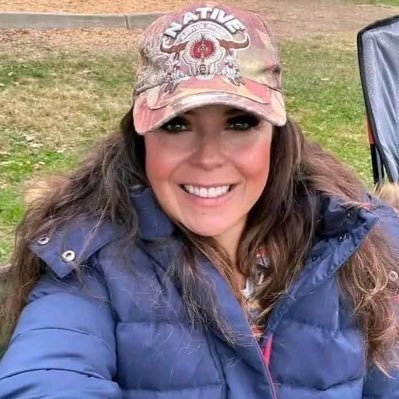 CrystalCouldrey's profile picture. Life happens. Eat Donuts 🍩 Lift heavy🏋🏻‍♀️ I’m an awkward turtle🐢 US Army 🪖🪖🪖| CA📍🇺🇲