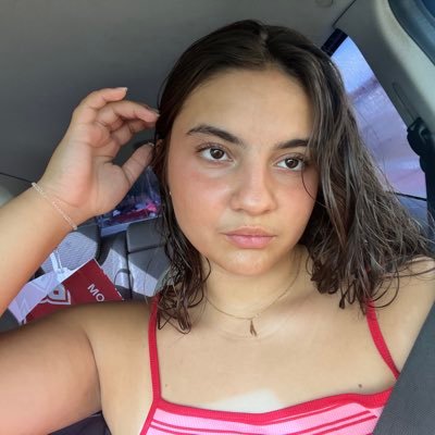 elxnagrcia's profile picture. como coño sabe belen la historia de CLARA?