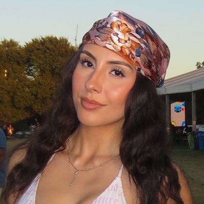 mywor1dd's profile picture. tall, dark, & handsome