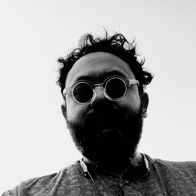 qmaasim's profile picture. #Filmmaker - #FilmBuff - #FoodLover
Opacarophile. Nyctophile. Clinomania
🇳🇬 - 🇮🇳