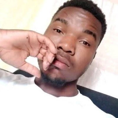 KachepaOlie1995's profile picture. 