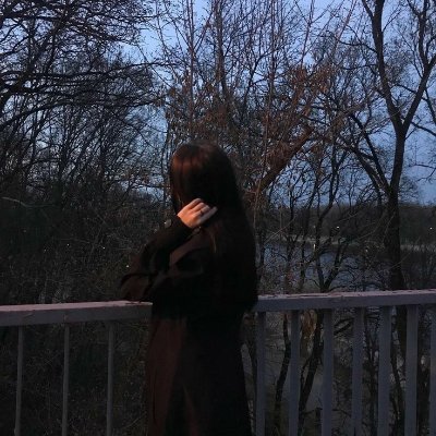 HurmatNoreen's profile picture. 🩺| 这么近,又那么远