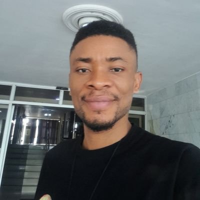 VincentUgah's profile picture. #MERN Stack Web Developer | #Graphics Designer | #LiverpoolFc | #Physicist