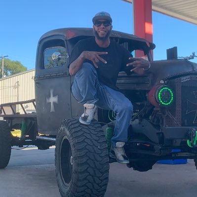 NoLove5200's profile picture. 