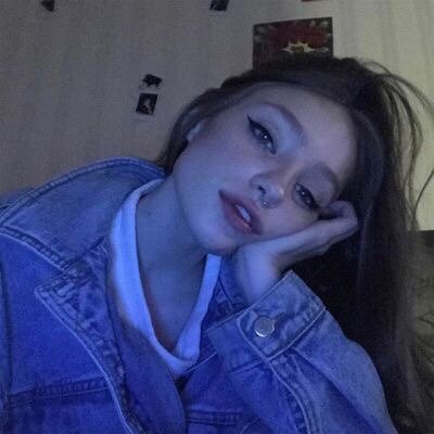 MauricioC999's profile picture. Love is blind