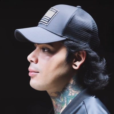 stv3en's profile picture. IG @stv3en 🫧