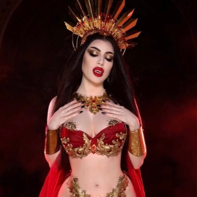 DuchessOfBlood's profile picture. 