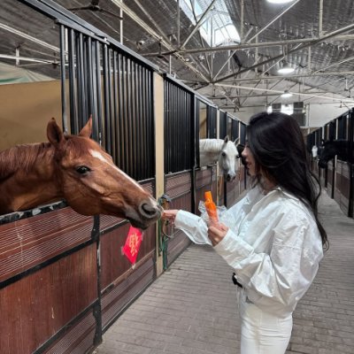 luke_wayaaix's profile picture. stay strong, stay smart, and let the gains flow.