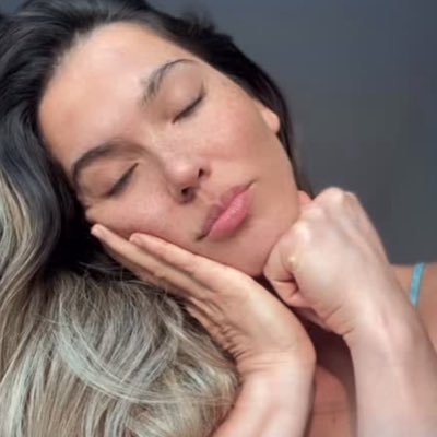Elizabe38541252's profile picture. Hey everyone I’m new on here here for fun or something serious I love to dance as well