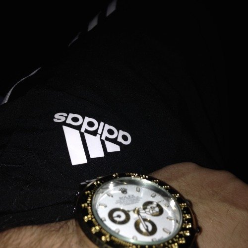 J_Oaks16's profile picture. Сто тысяч баксов в заброшке (Сия)