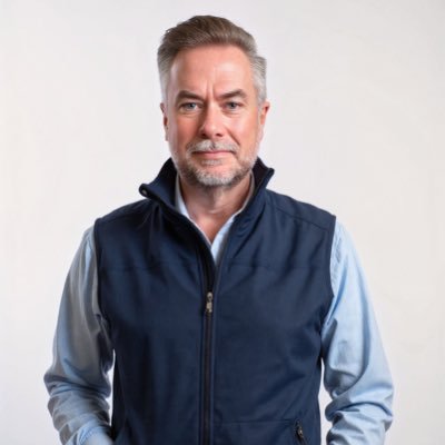 The_MDE's profile picture. Full-time human, part-time culture nerd