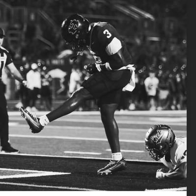 C/O2026 | ATH | Huntsville HS, Tx | 5'11, 198lbs |77320 | 3.3 GPA|markcuslewis2@gmail.com number: 936-232-6193