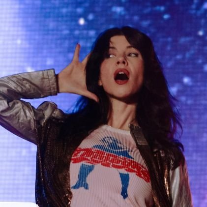 oxtumaru's profile picture. Yeah, I've been dancing with the devil, I love that he pretends to care🍏