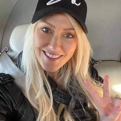 evan08484385678's profile picture. 