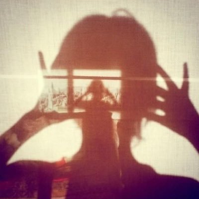 lejarisk3's profile picture. 🧠👩🏻‍🔬📸🧬                                                                     student for @mawhiba