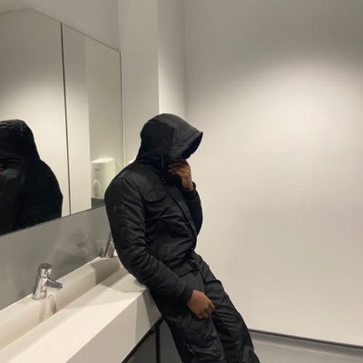 CryNoMore02's profile picture. Different beast #Born to win