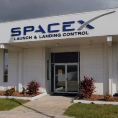 Susiestuar59817's profile picture. Former NASA Chief Information Officer, now advising Spacex on cybersecurity strategies.