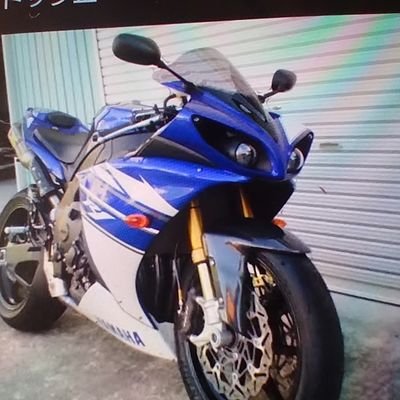 nightsnowparty's profile picture. クルマ バイク カメラ📸 ラーメン🍜 ネコちゃん  読書 旅行 ワンオク 音楽 居酒屋🍺YouTubeを視聴。人それぞれ  不定期にXを開きます。
