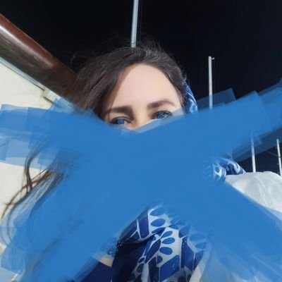 karoondokht's profile picture. زاده‌ی رود کارون♓/
مهندس یه چیزی/
و طرفدار
👑👈🏼💙