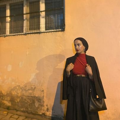 edaakbl49's profile picture. 