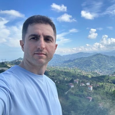 HanedanTemiz's profile picture. Travels, reads and codes