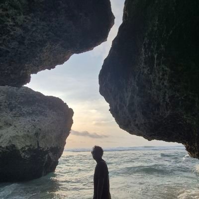 Kresna ϟさんのプロフィール画像