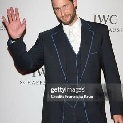 rothschild7828's profile picture. 