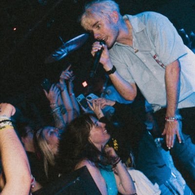 LOVEUINALLCAPS's profile picture. • i want to live inside your mind next to your favorite songs • #blackhawks ⁷² ₃₄ ₄₆ #njdevils⁸⁶ #thefutureisteal⁵¹ #tusksup⁵⁰ • #wkfc