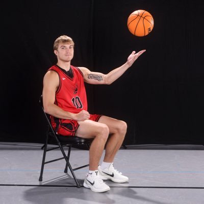 @treykleitz