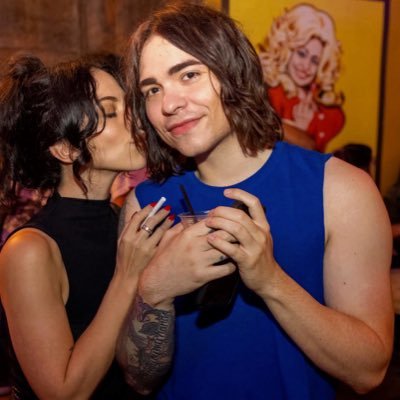 alecspicey's profile picture. girl whatever | arts & culture editor @dallas_observer | 🏳️‍🌈