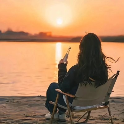 JuliaMatonti's profile picture. 40, fearless, and grateful. I build ideas, nurture growth, and believe in the quiet power of consistency 🌸