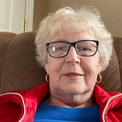 marymarty001's profile picture. 