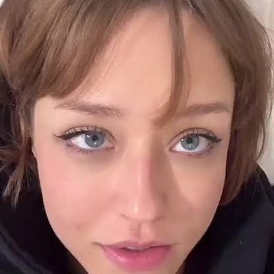 scarlettwooden's profile picture. Add up for hookup’s