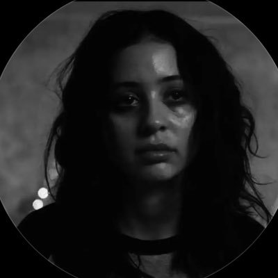 Unique554400's profile picture. 