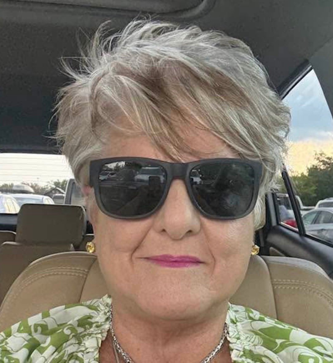 JeannieARandom's profile picture. 