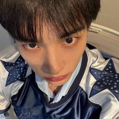 hyunsillusion's profile picture. • 20¡! generated by 🥟 and 🐥| NSFW writer 📖 | minors are NOT allowed !¡ #황필