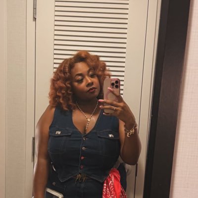 Smiley_lovesu2's profile picture. Previously known as @Smiley_lovesu Sassy Black Girl ❤️🐘