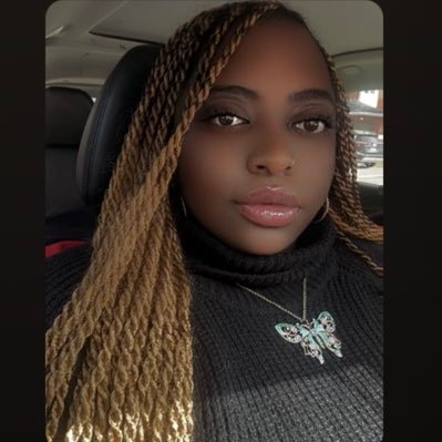 wavvymxrlee's profile picture. the original lover gayl🖤🌟🎱