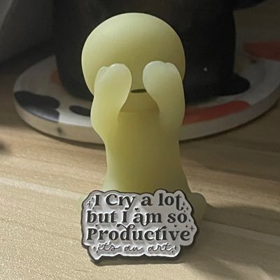 respawnswiftie's profile picture. Swiftie & a dog mama. My thought space 💋