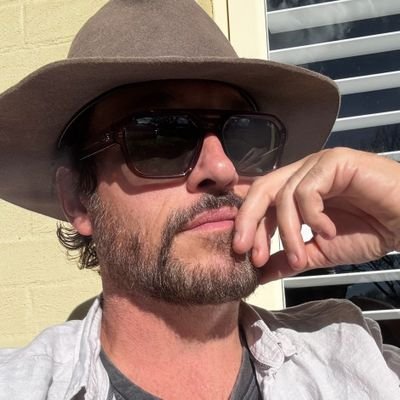 GlennPaulxx's profile picture. in the garden of my heart, I finally learned to bloom for myself.