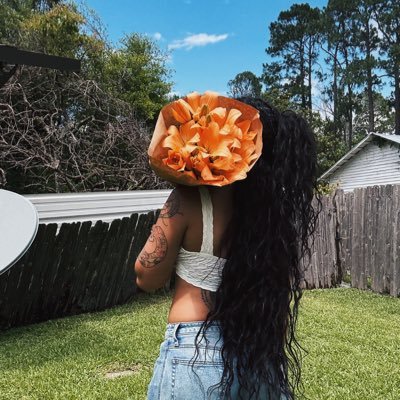 thenativeflora's profile picture. 