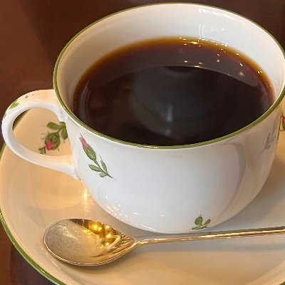 patapura2525's profile picture. スピーキングがイマイチ苦手なので、ここらで踏ん張りたい。英語を使う職場に転職したい　#パタプライングリッシュ　始めました