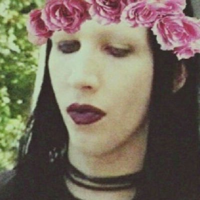 marilynromancin's profile picture. main @mmethamphetame